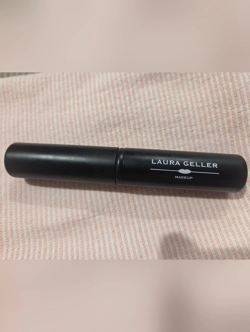 Laura Geller Retractable Baked Powder Brush